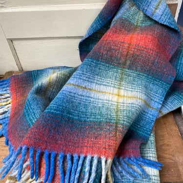 Vintage Kerry Woolen Mills Fringed Blanket, Darning Required, 3 Holes Please Read, Wool Blanket, Made In Ireland, Blue Rose Teal Plaid 