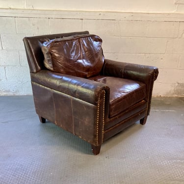 Vintage Brown Leather Club Lounge Chair 