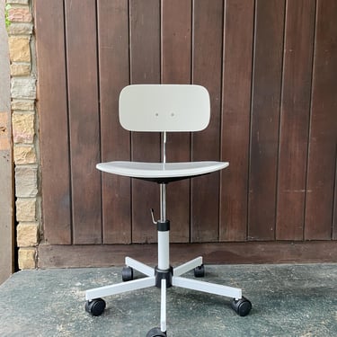 Vintage White Desk Chair Kevi Chair Rasmussen For Rabami Stole Danish Task Casters Mid-Century Post Modern 