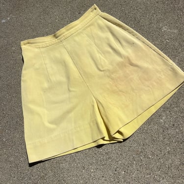 Vintage 1940s Yellow Cotton Shorts High Waisted Sportswear Separates by Jantzen