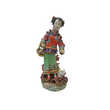 Chinese Oriental Porcelain Qing Style Dressing Piggy Lady Figure ws3145E 