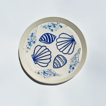 ceramic serving plate. shell 01. cheese board or serving dish. glazed stoneware. 10 inch serving platter. 