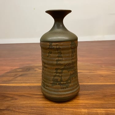 Robert Maxwell Mid-Century Narrow Stonehill Vase