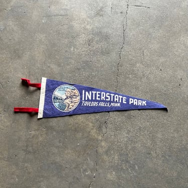 Vintage Interstate Park Taylor’s Falls, MN Felt Souvenir Pennant 