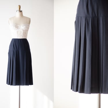 navy pleated skirt | 80s 90s vintage Chaus preppy dark academia dark blue wool skirt 
