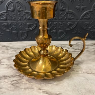 Brass Chamber Candle holder with Round Scallop base