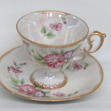 Enesco Porcelain Iridescent August Poppy Flowers Tea Cup and Saucer Set 3691B