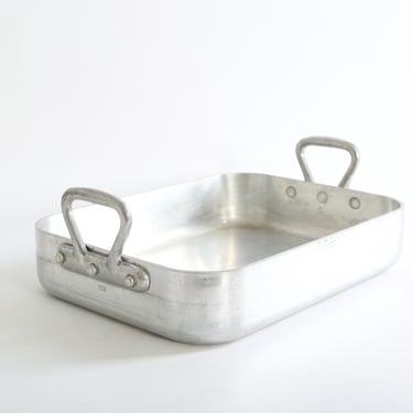 Vintage French aluminum roasting pan 