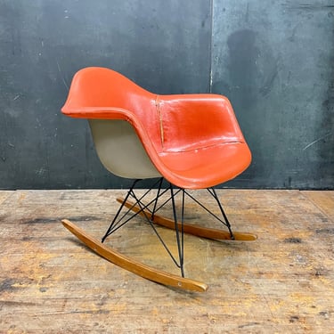 Vintage Authentic Herman Miller Charles Ray Eames RAR Rocking Chair Mid-Century Vinyl Orange 1950s 