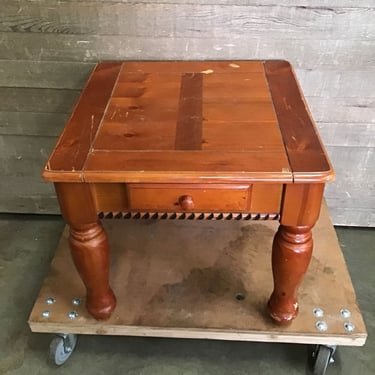 Knotty Wood Side Table (Tacoma)