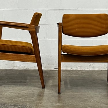 Gunlocke Mid-Century Modern Solid Wood Chair / Risom Style ~ A Pair 