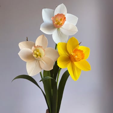 Crepe Paper Daffodil -- Paper Flowers for Home Decor or Weddings 