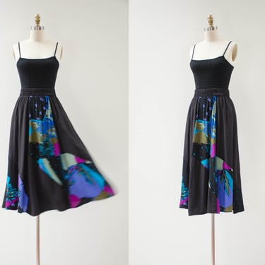 black midi skirt | 80s 90s vintage abstract new wave pattern black blue full fit and flare flowy skirt 