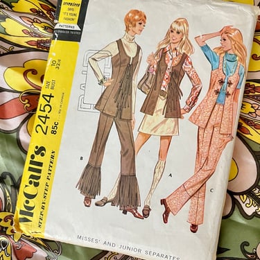 Vintage 70s Sewing Pattern, Bell Bottoms, Wide Legs Pants, Hippie Vest, Tops, Factory Folded, Instructions, McCalls 2454 