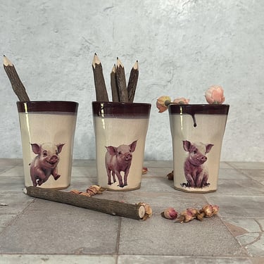 Pig tumbler, handmade ceramic cup with pig image 