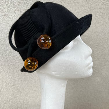 Vintage high fashion black wool bucket hat 2 lucite amber balls accent by Adolfo Realites Paris Sz Small 21” 