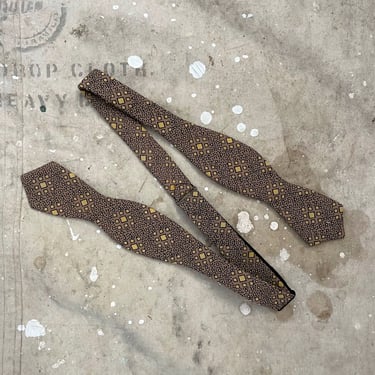 1940s Botany Brand Wool Bow Tie with Yellow Geometric Squares 