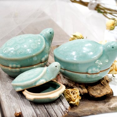 VINTAGE: 3pc Korean Celadon Glaze Crackled Ceramic Turtle Trinket Set - Jewelry Box - Asian - SKU 24-B-00032507 