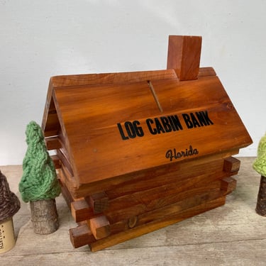 Vintage Florida Wood Cabin Bank, Log Cabin Bank, Florida Souvenir 