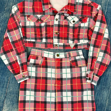 Get A Clue Plaid 90s Set