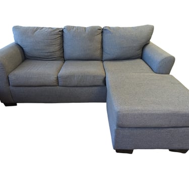 Gray L-Shaped Sectional w Bed & Reversible Chaise