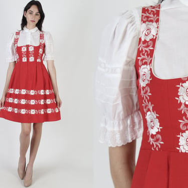Authentic Womens Rose Dirndl Dress Size 38 / Vintage 60s German Waitress Dress / 1950s Traditional Austrian Square Dancing Mini 