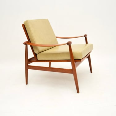 Danish Vintage Model 133 Armchair by Finn Juhl