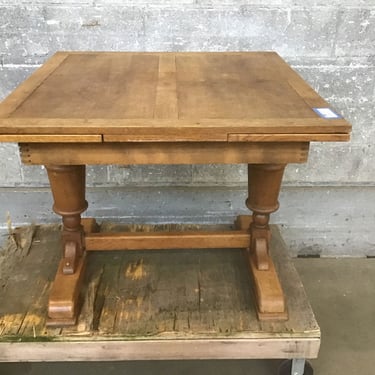 Vintage Oak Draw Leaf Table (Seattle)