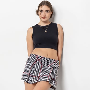 Y2K PLAID SKIRT Vintage Mini Kilt Schoolgirl Pleated Low Rise 2000's / Inch Hips / Medium 