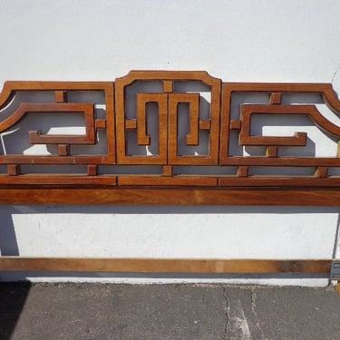 Asian Style Headboard Bed Chinoiserie Ming Thomasville Walnut Wood Vintage Chinese Chippendale Regency Glam Hollywood Mid Century MCM 