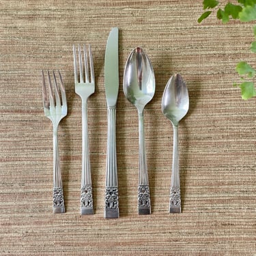 Vintage Oneida Flatware - Community Coronation Flatware - Community Silverplate Flatware (5 Piece Set) 