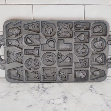 Vintage 1980's John Wright Cast Iron Alphabet Cookie Pan Vintage Kitchen 