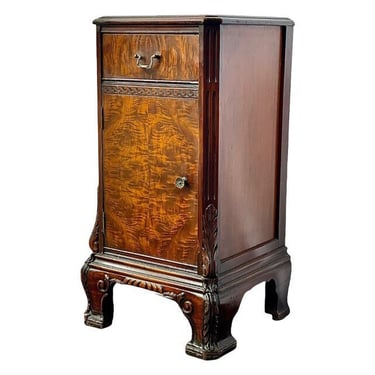 Free Shipping Within Continental US - Antique English Walnut and Mahogany Burl Wood End Table Or Side Stand 