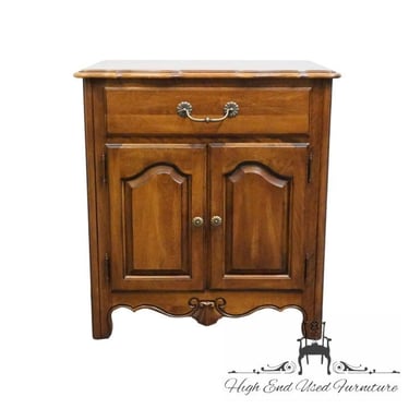 PULASKI FURNITURE Keepsakes Collection Golden Oak 33