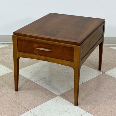 Lane Rhythm Mid-Century Modern End Table / Nightstand 