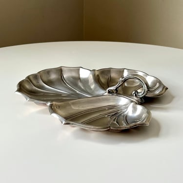 Vintage Art Deco Shell Shaped Silver Plate Serving Platter by Kent Silversmiths 