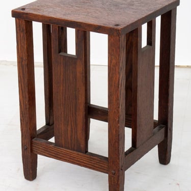 Arts and Crafts Oak Side Table