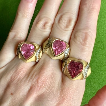 80s Pink Crystal Heart Enamel Gold Ring