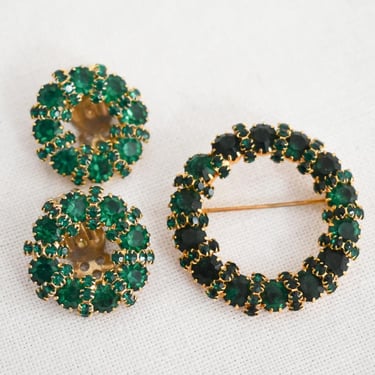 1960s Weiss Rhinestone Clip Earrings and Brooch Set 