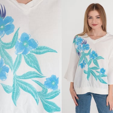 White Floral Shirt 80s 90s Top Blue Flower Graphic Tee 3/4 Wide Sleeve Blouse Banded Hem V Neck TShirt Flowy Vintage 1990s Extra Large xl 