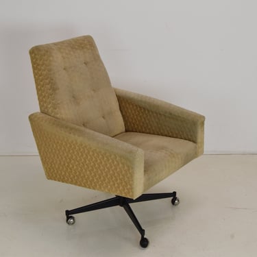 Mid-century Swivel Armchair With Wheels,1970's / Vintage Armchair Czechoslovakia / Beige Armchair 