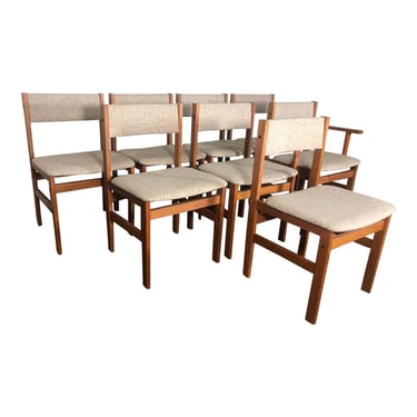 Set of 8 Mid Century Modern Danish Teak Dining Chairs by Spottrup Padded Back 
