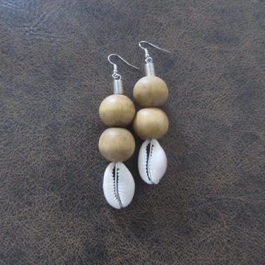 Bold chunky cowrie shell earrings 1000 