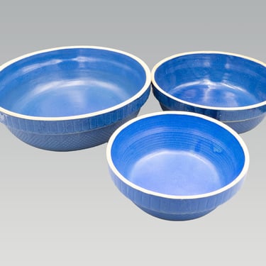 Stoneware Nesting Mixing Bowls Set of 3 | Blue Diamonds with Reverse Picket Fence 