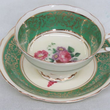 Paragon HM Queen Mary Green Flowers Bone China Set of Tea Cup and Saucer 2670B