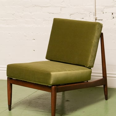 Scandinavian Armless Lounge in Olive Fabric