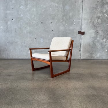 Hans Olsen Lounge Chair For Selig - Denmark c. 1960