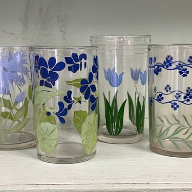 1950s flower juice glasses vintage mismatched blue floral small drinking glass collection 