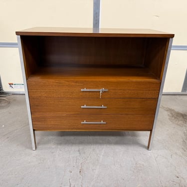 Paul McCobb Calvin Group Bachelor Chest/Media Center 
