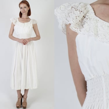 70s White Traditional Bridal Dress / Elastic Smocked Bodice / Plain SheerCrochet Lace Trim / Cottagecore Wedding Maxi Gown 